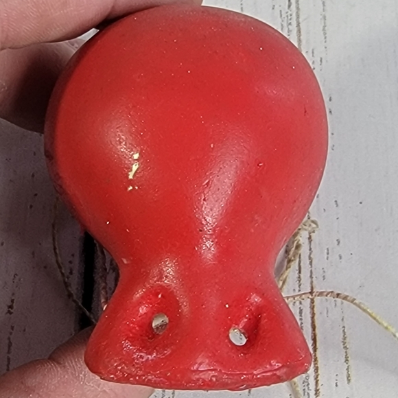 Vintage Red Rubber Clown Gag Nose Sqeeks when Squeezed Horror Killer Clown - Picture 8 of 15